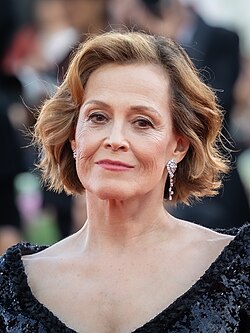Sigourney Weaver 64139 (cropped)