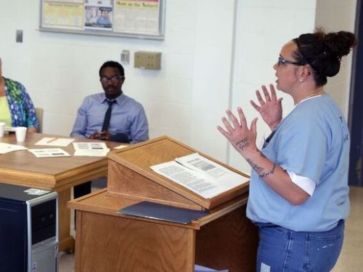 A participant in Building Entrepreneurs For Success in Tennessee makes her pitch.